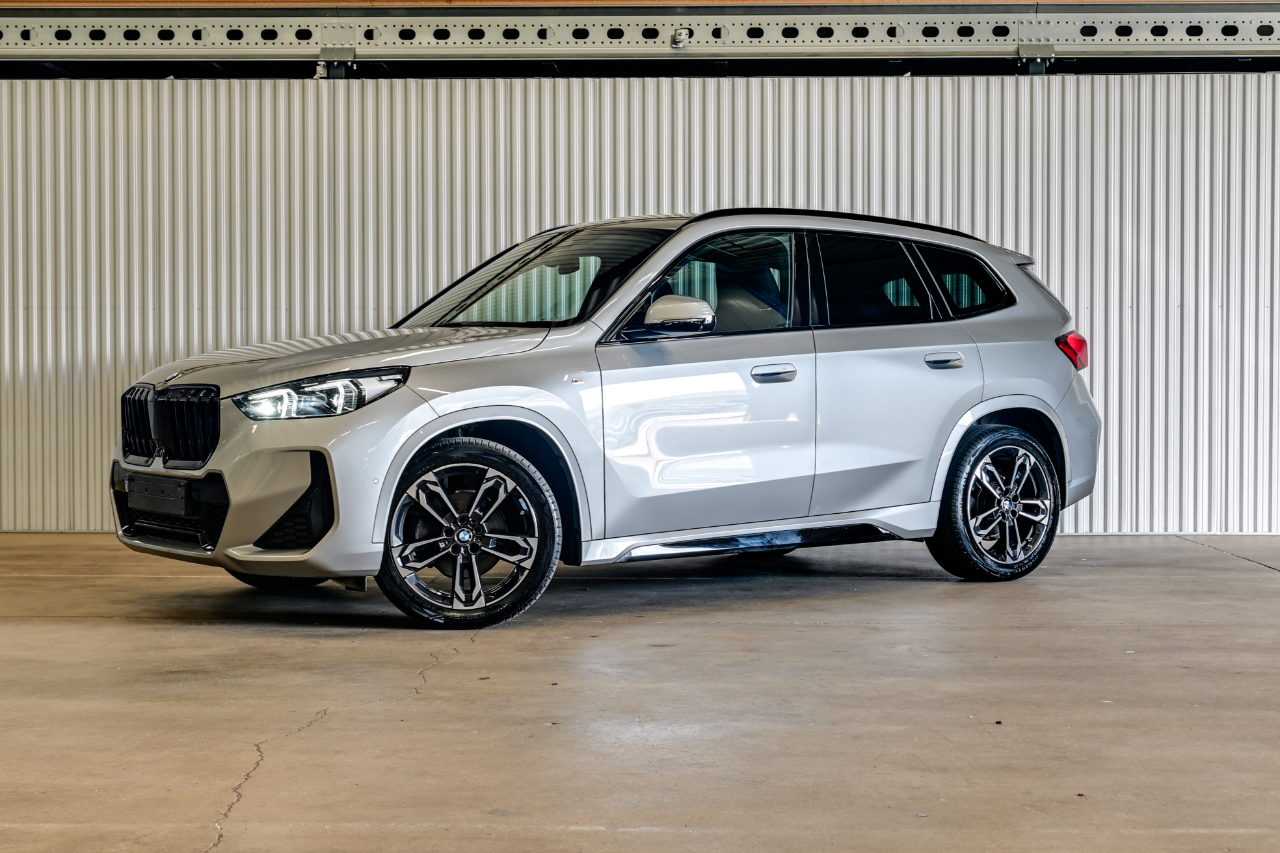 BMW X1 18 i sDrive M Sport 1.5 12V Android Auto*Metall 136 PS (100 kW)